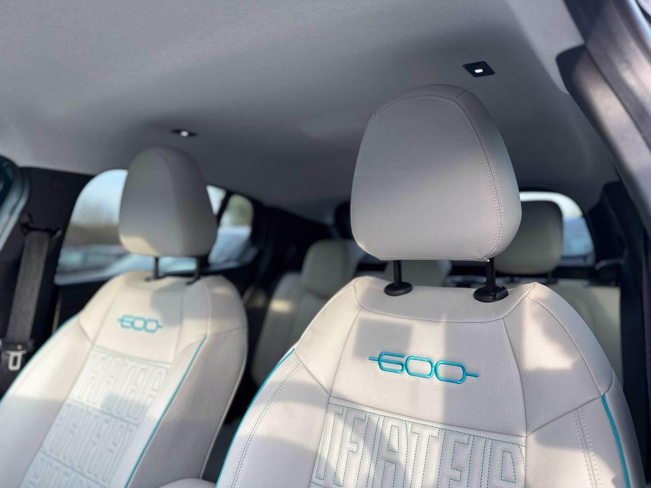 FIAT 600 IV 2023 - 600 1.2 hybrid La Prima 110cv auto