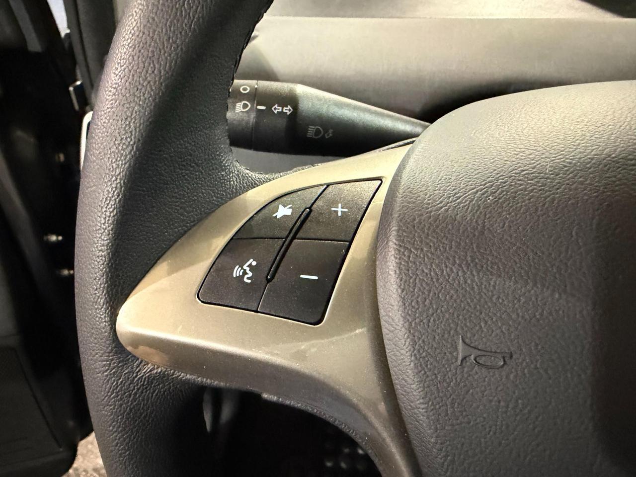 Lancia Ypsilon 1.0 firefly hybrid Gold s&s 70cv