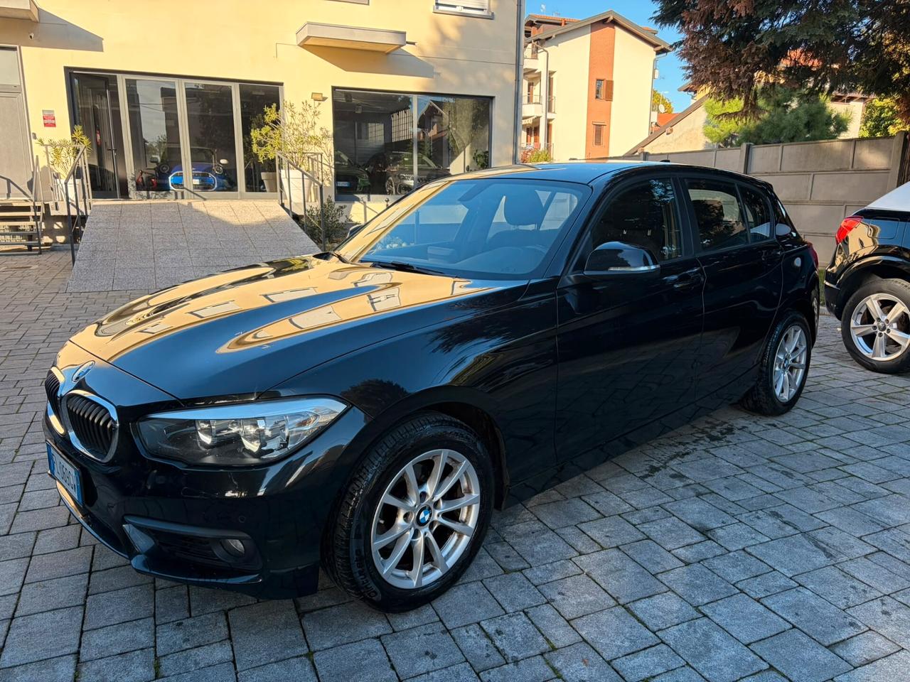 Bmw 116 116d 5p. Efficient Dynamics Urban