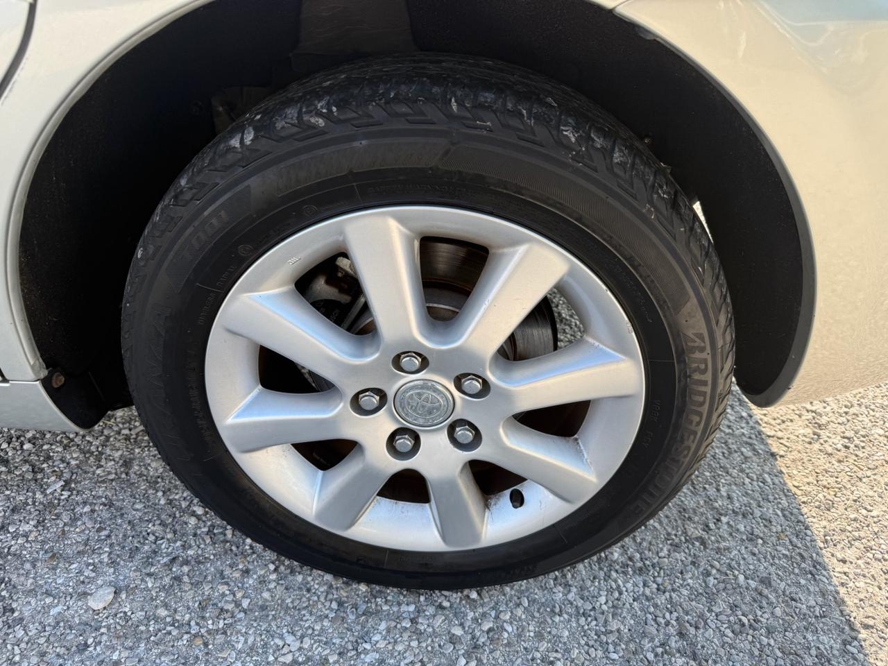 Toyota Corolla Verso 1.8 Ok NEOPATENTATI