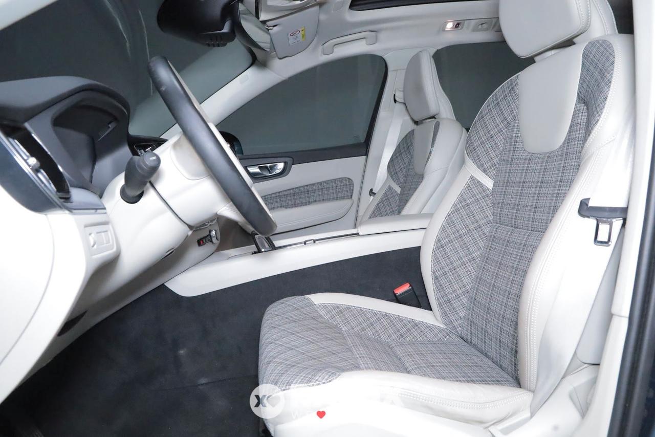 Volvo XC60 2.0 T6 Phev Inscription Expression AWD Auto + tetto apribile