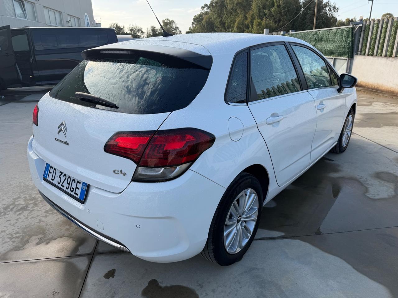 Citroen C4 1.6 BlueHDi 100cv Feel 2016