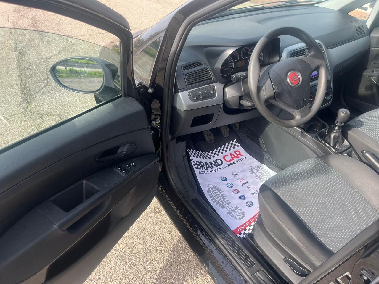 Fiat Grande Punto 1.2 5 porte Unipro 2010