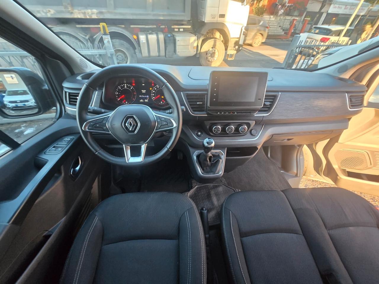 RENAULT TRAFIC BLUE dCi 150CV PL-TN EQUILIBRE -PROMO GENNAIO GA FIN&SAFE-