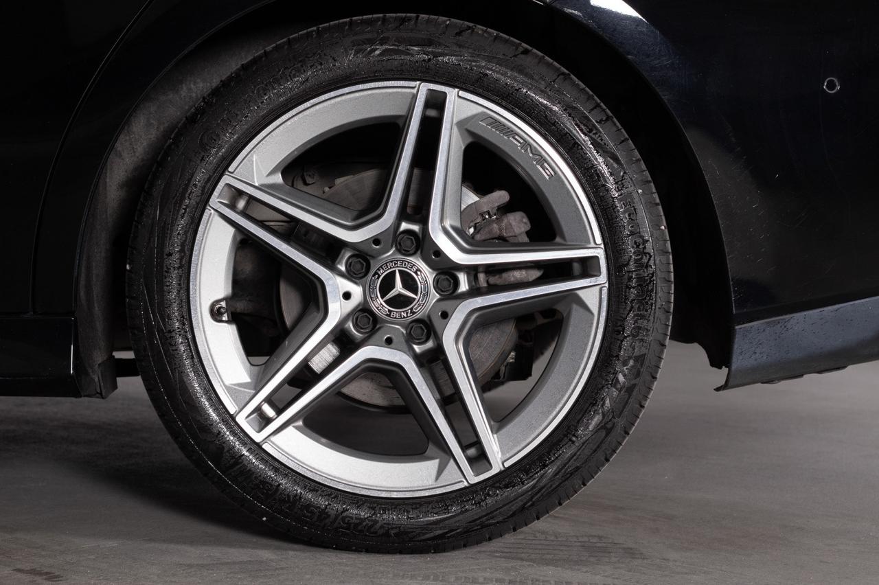 Mercedes-Benz CLA 200 Coupe Premium Amg Auto Restyling