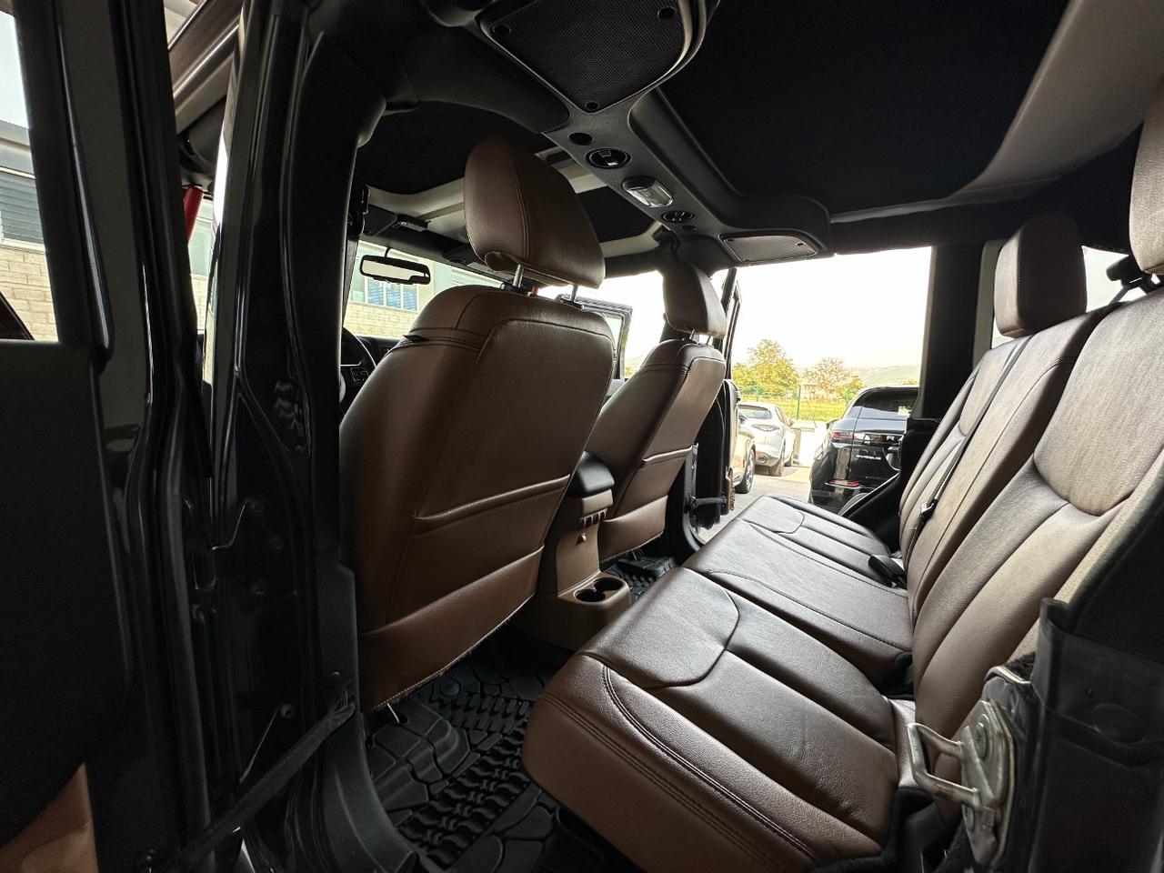 Jeep Wrangler Unlimited 3.6 V6 Rubicon JK auto GPL