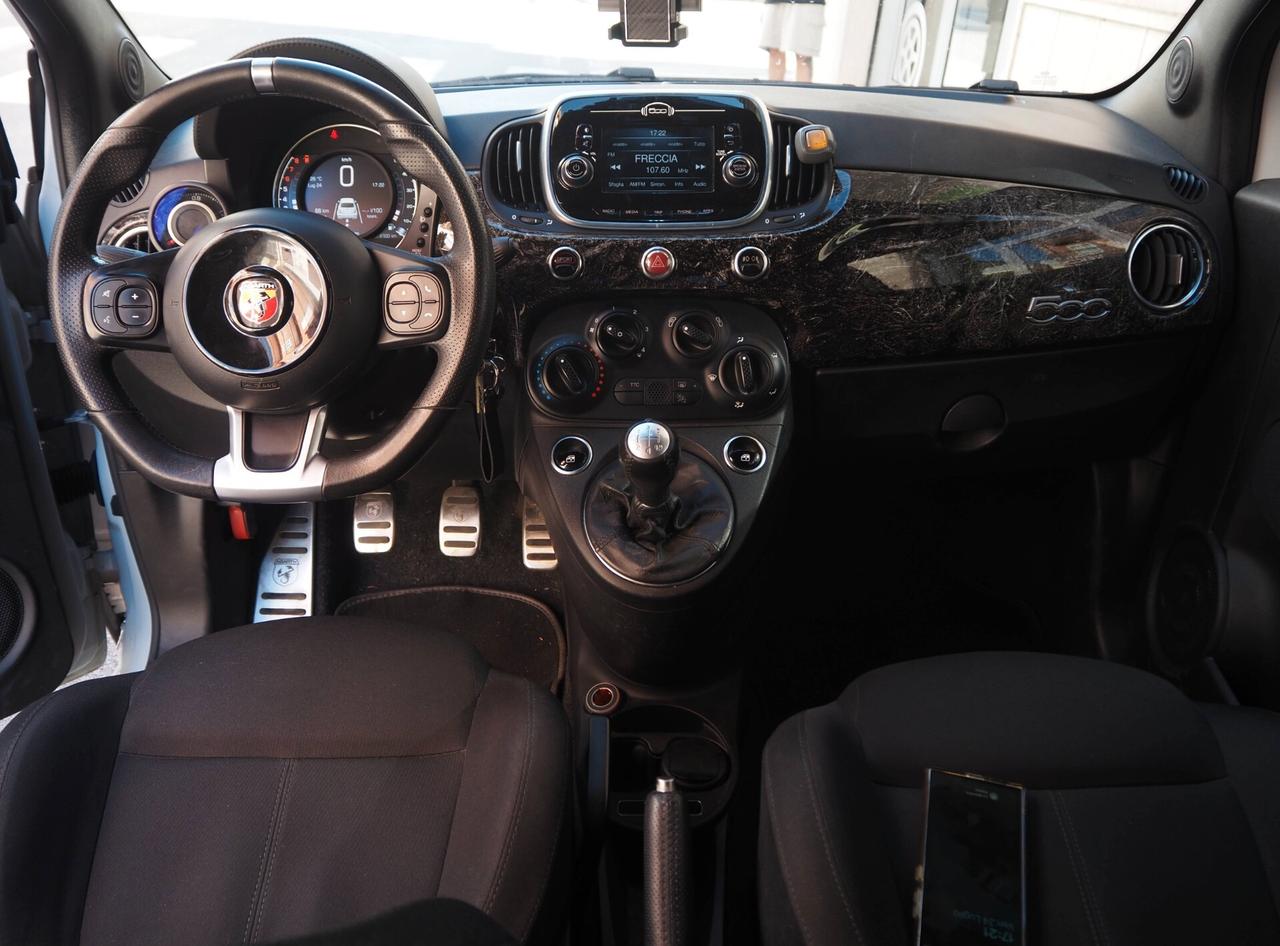 Abarth 595 1.4 Turbo T-Jet 145 CV