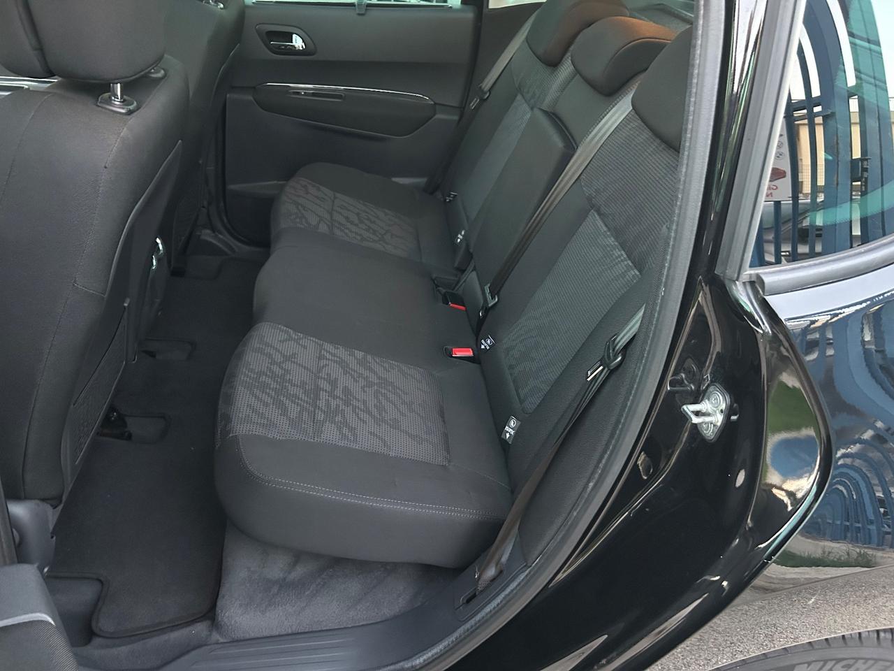 Peugeot 3008 1.6 HDi 115 cv 2011 automatica