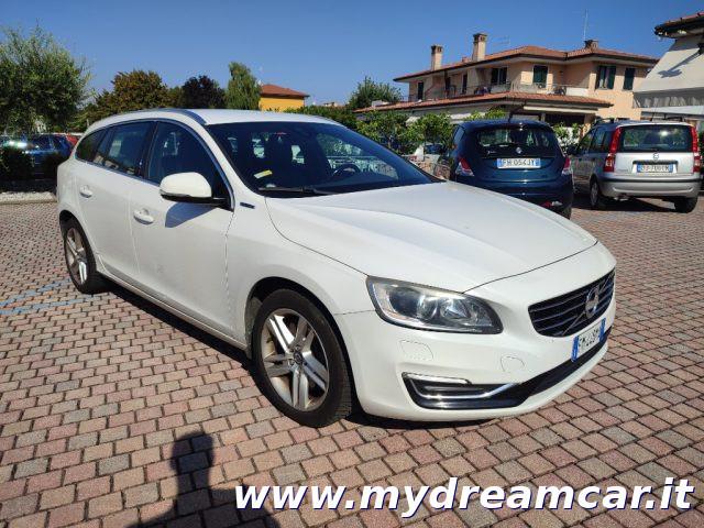 VOLVO V60 D6 AWD Geartronic Plug-In Hybrid