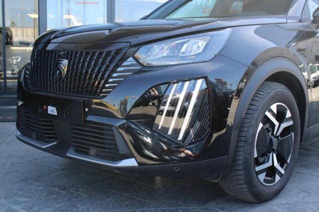 Peugeot 2008 1.2 puretech Allure s&s 100cv con CarPlay