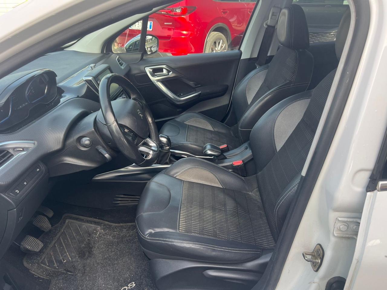Peugeot 2008 1.6 e-HDi 92 CV Stop&Start Active