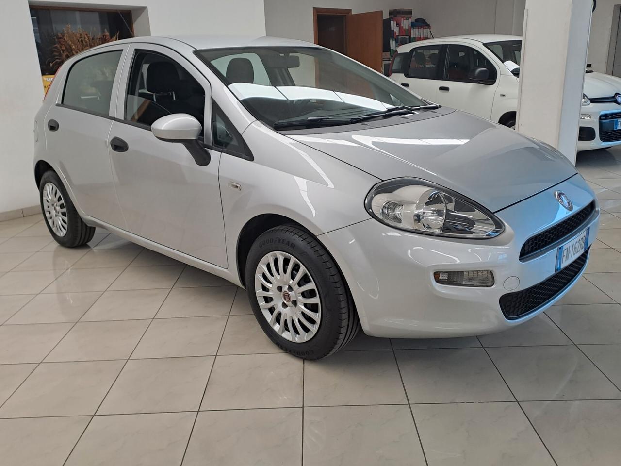 Fiat Punto 1.2 8V 5 porte Street