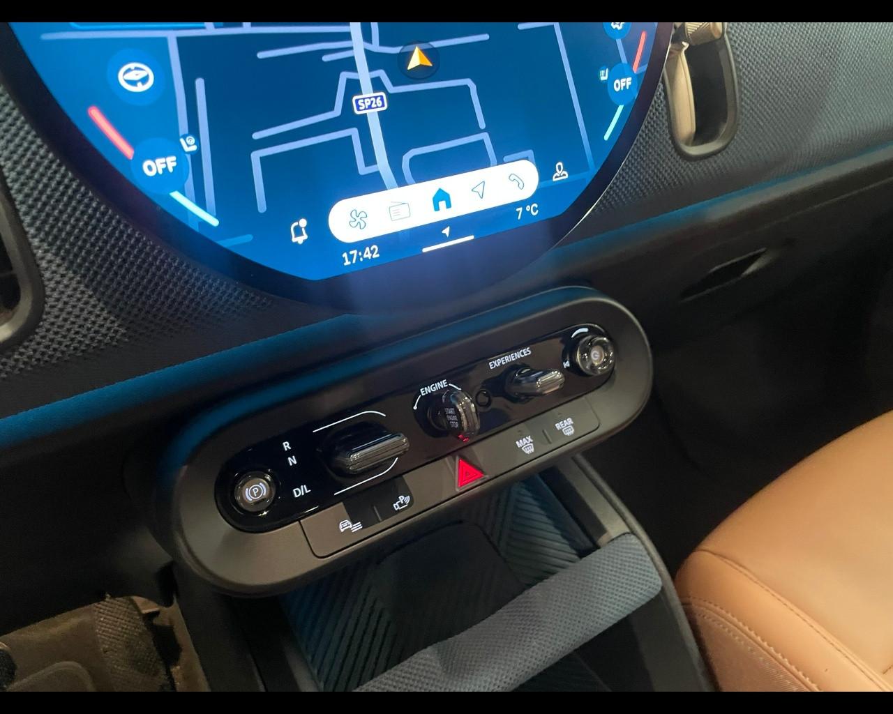 MINI Mini Countrym.(U25) - Mini Countryman C Favoured