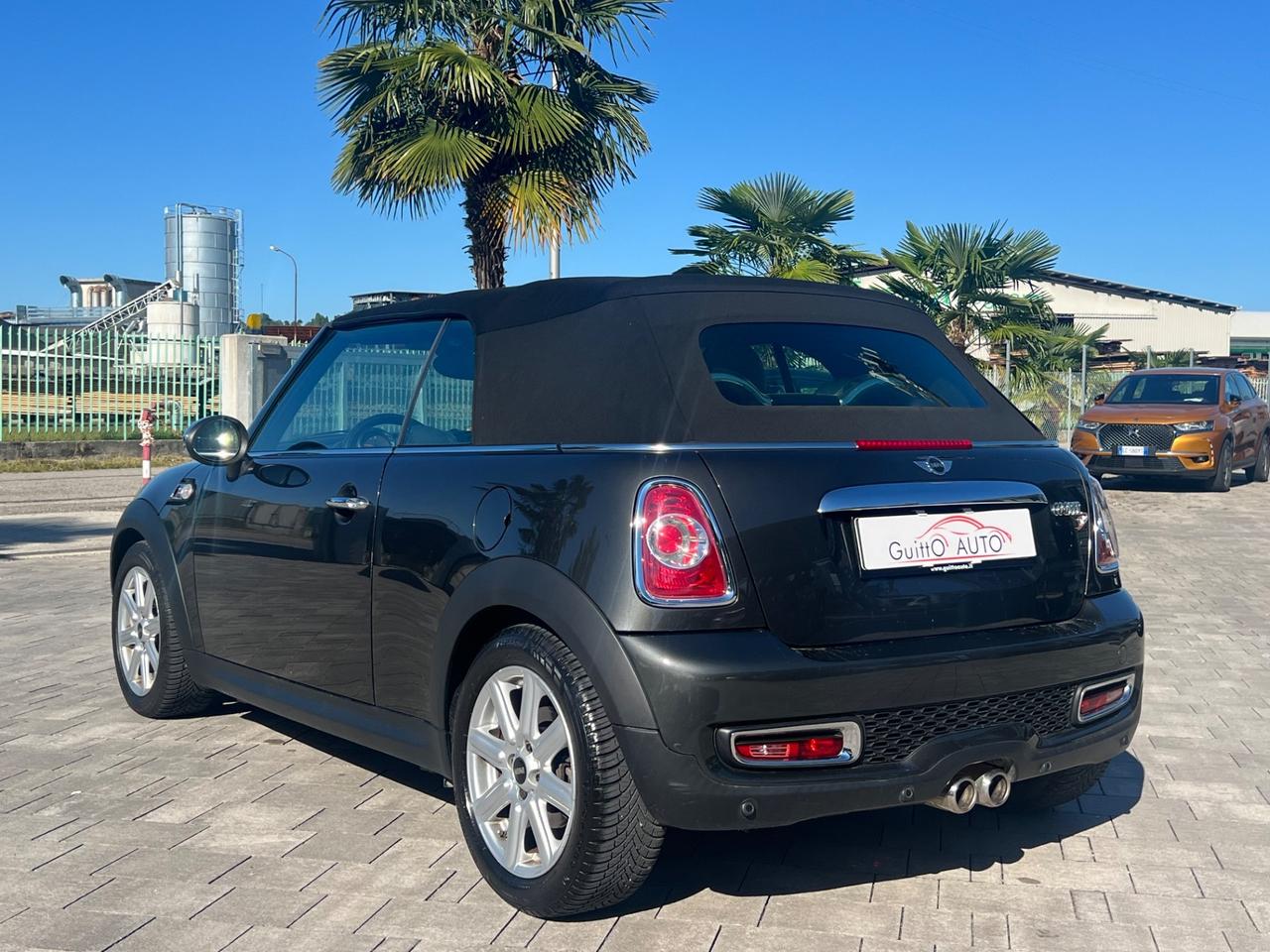 Mini 2.0 Cooper SD Cabrio FINANZIABILE