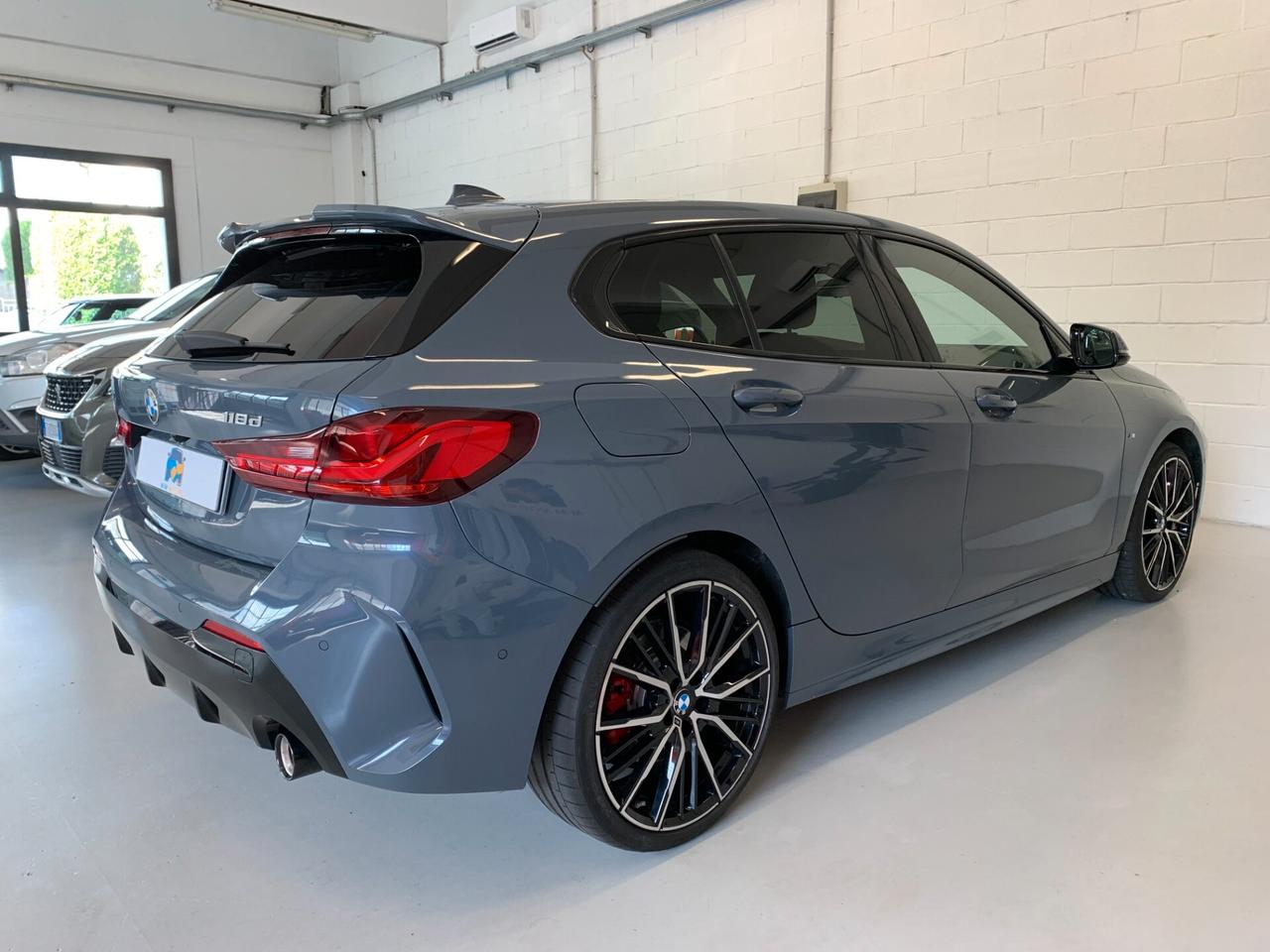 Bmw 118 118d 5p. Msport