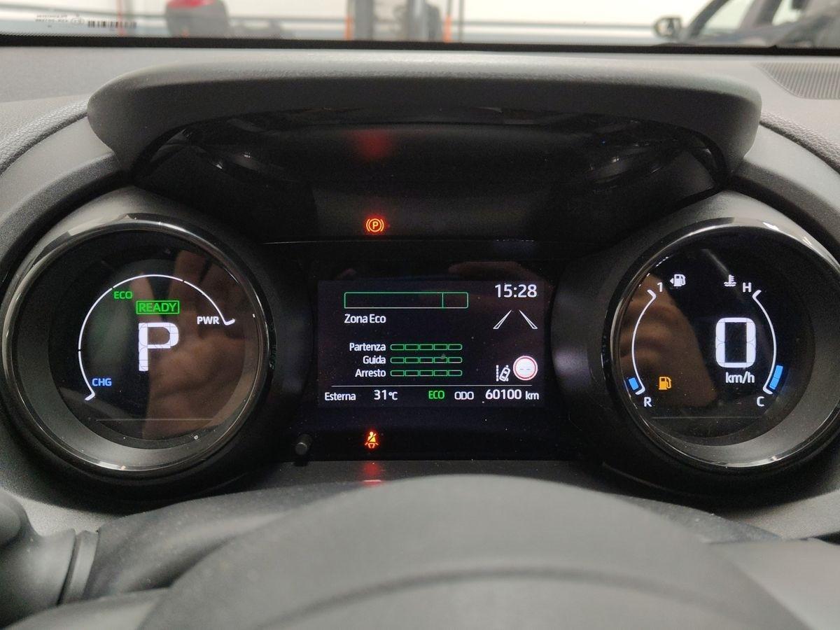 TOYOTA Yaris 4ª serie - Yaris 1.5 Hybrid 5 porte Style