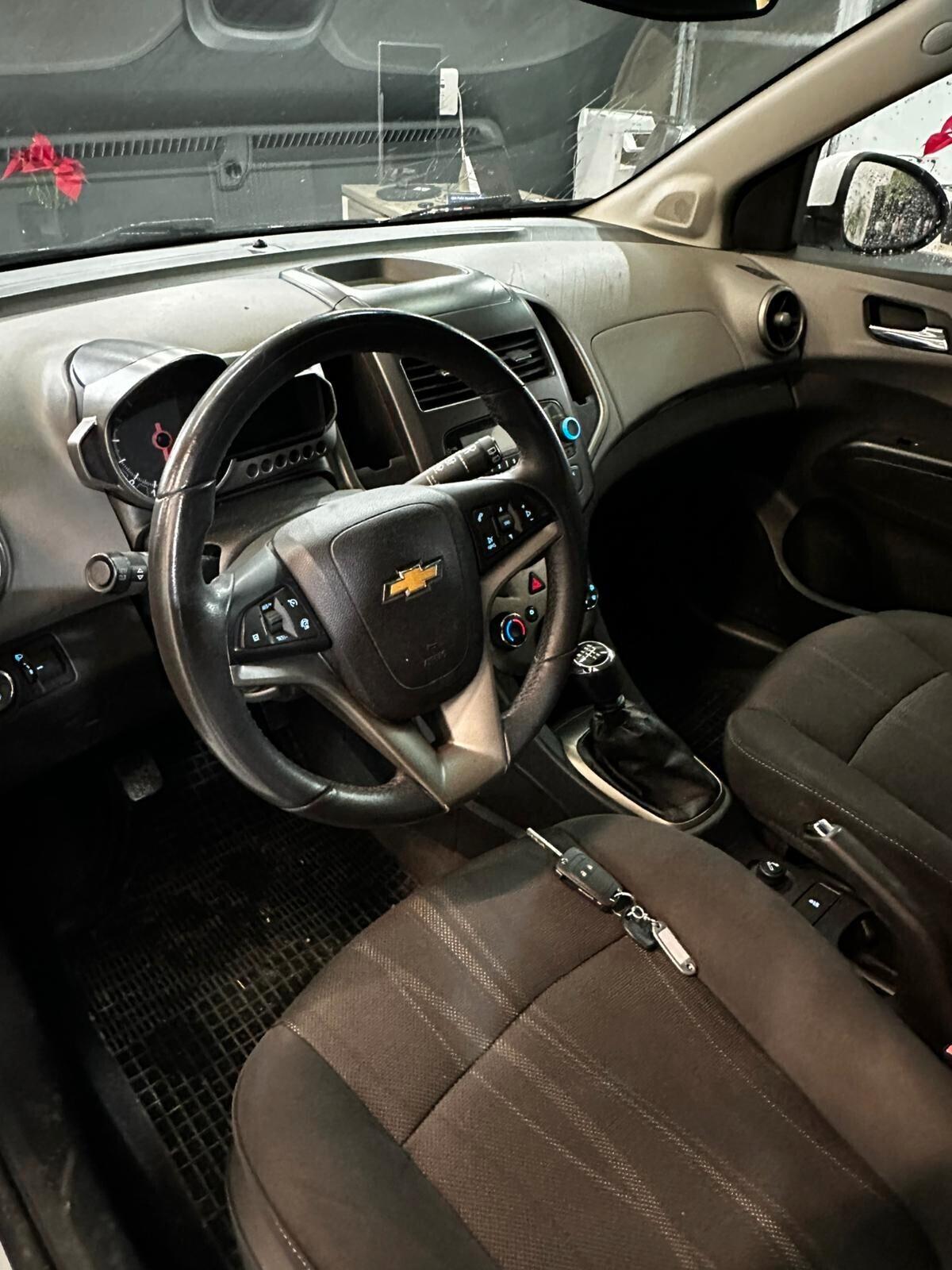 Chevrolet Aveo LTZ 5P