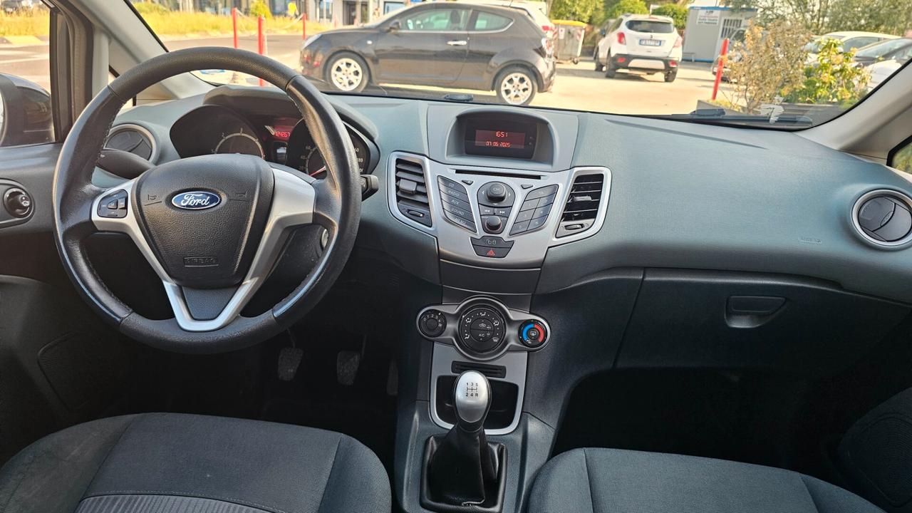 Ford Fiesta 1.4 TDCi 5p. Titanium