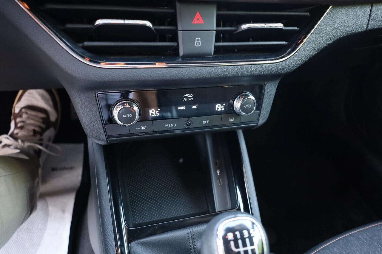SKODA KAMIQ 1.0 TSI 110cv BLACK DOTS km 49.300