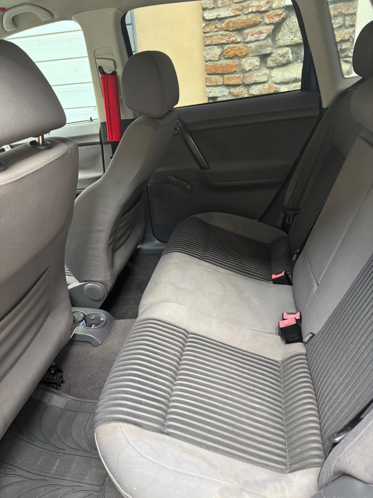 Volkswagen Polo 1.4/80CV TDI 5p. Sportline
