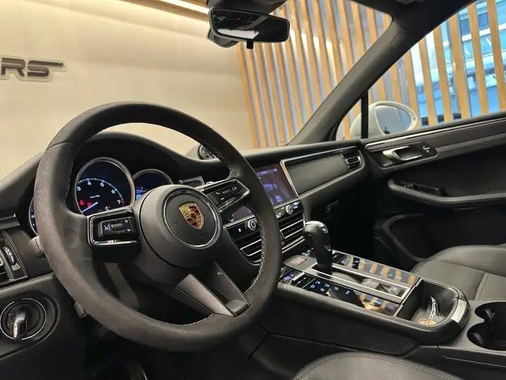 Porsche Macan 2.0 245CV PDK RESTYLING MY23 FULL OPT PRONTACONSEGNA