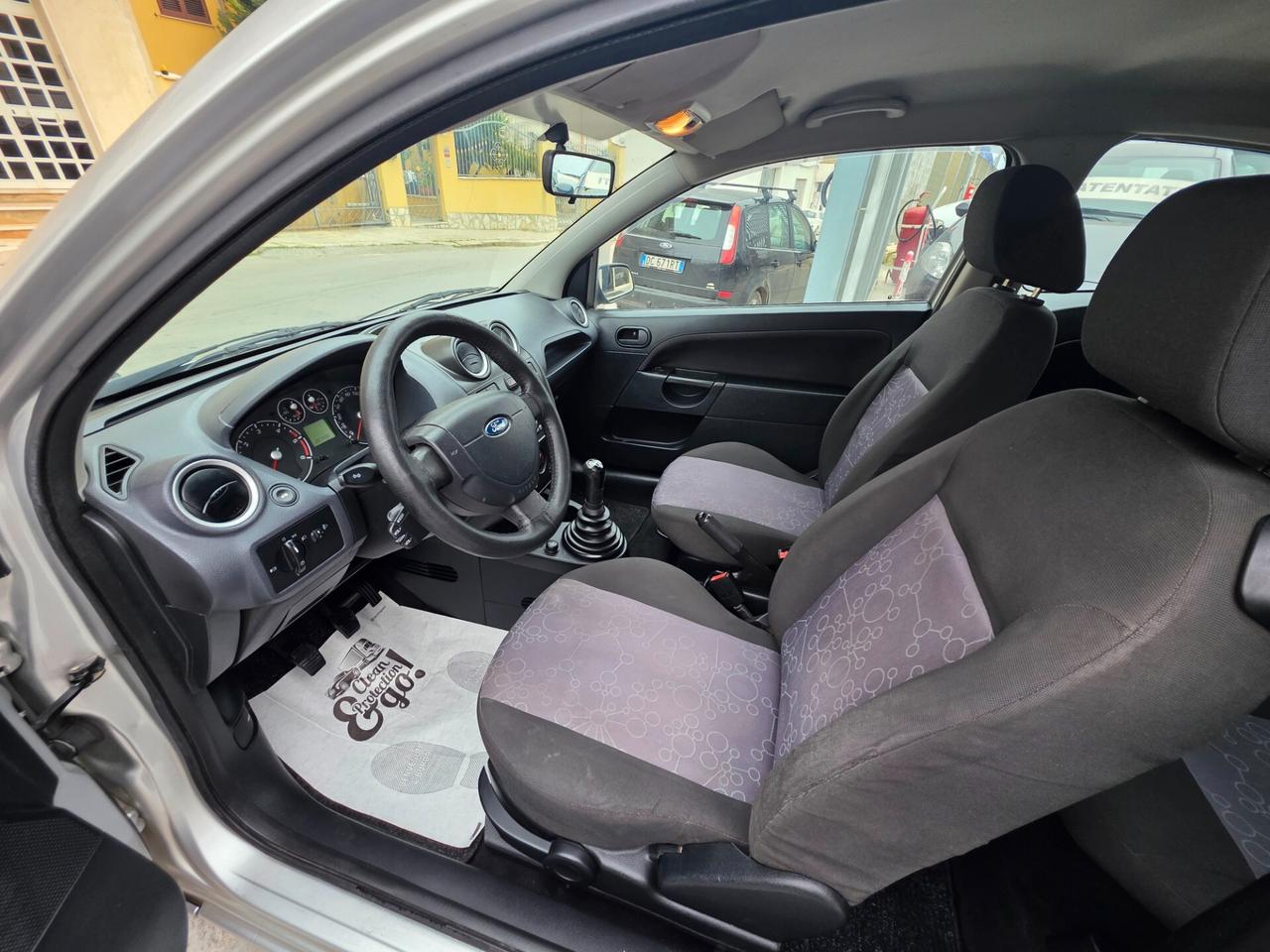 Ford Fiesta 1.4 TDCi 3p. Ghia