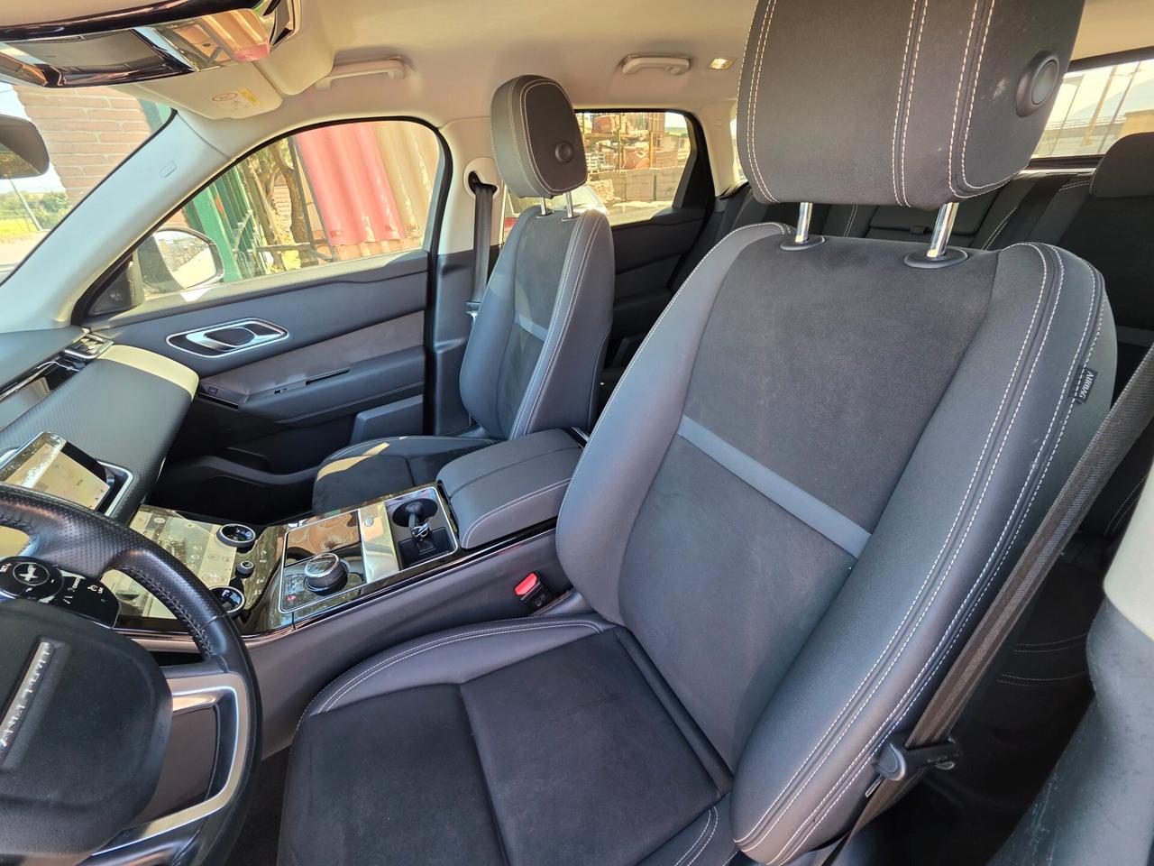 Land Rover Range Velar 2.0D I4 180 CV SE
