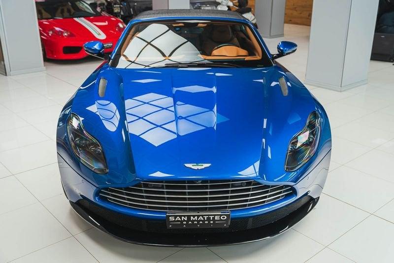Aston Martin DB11 ASTON MARTIN DB11 VOLANTE