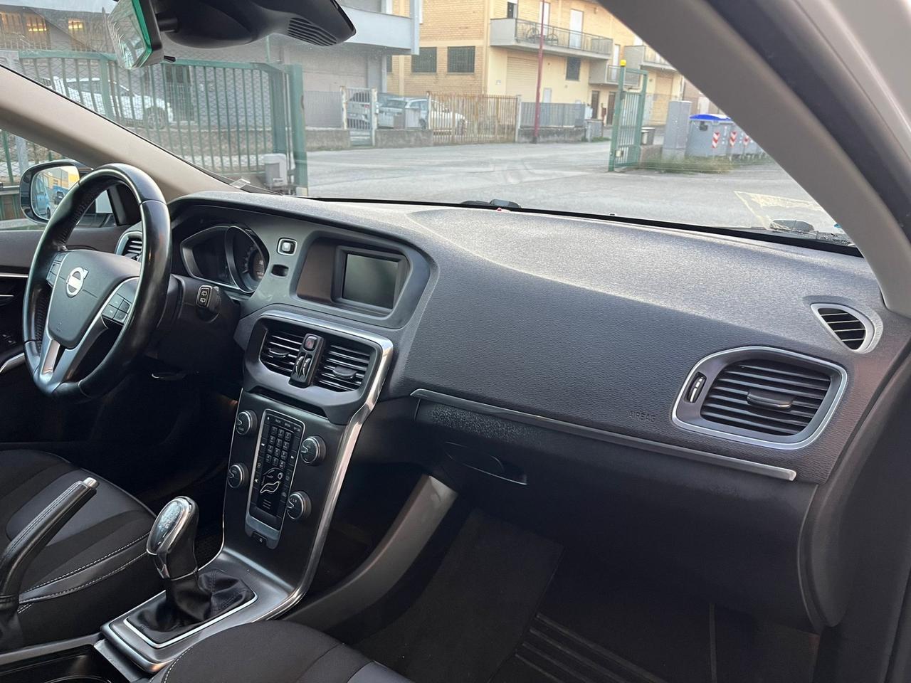 Volvo V40 D2 1.6 Diesel Summum