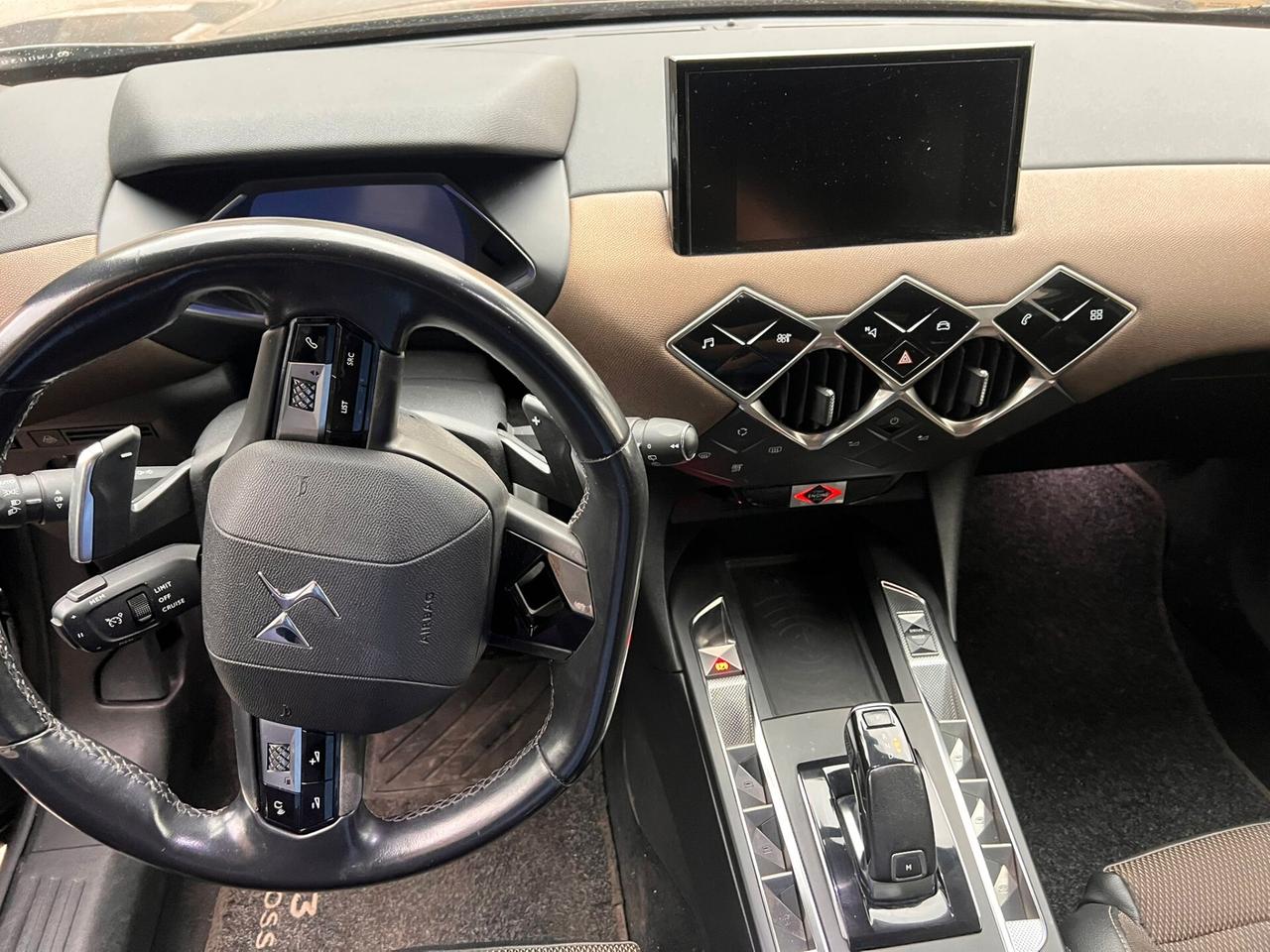 Ds DS3 3 Crossback BlueHDi 130 aut. Performance Line