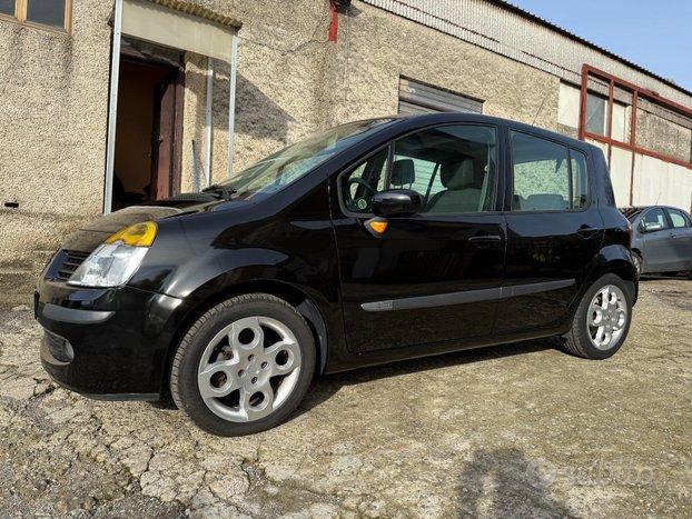 Renault Modus 1.5 dCi 105CV Dynamique