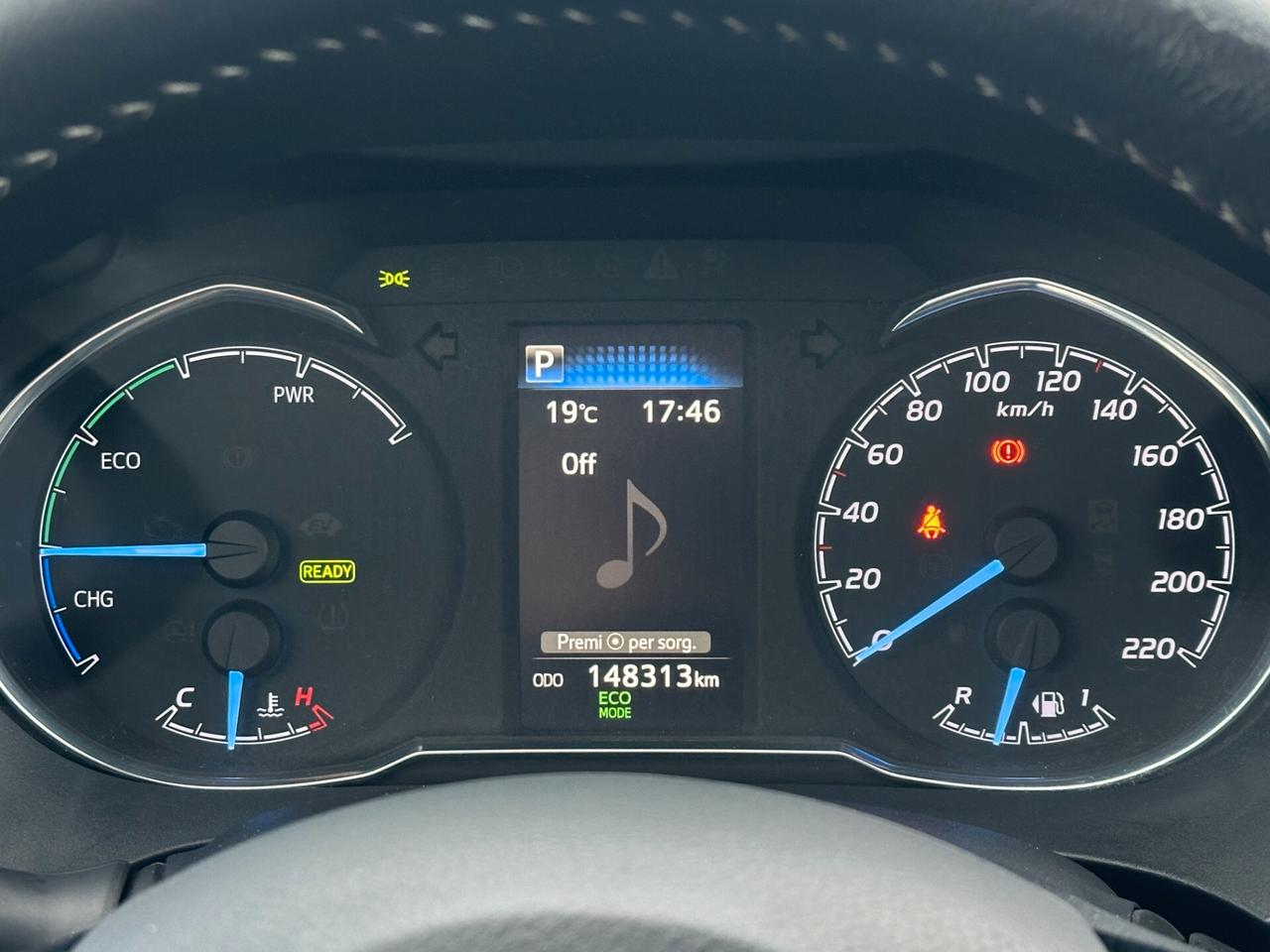 TOYOTA Yaris 1.5 Hybrid 5 porte Business