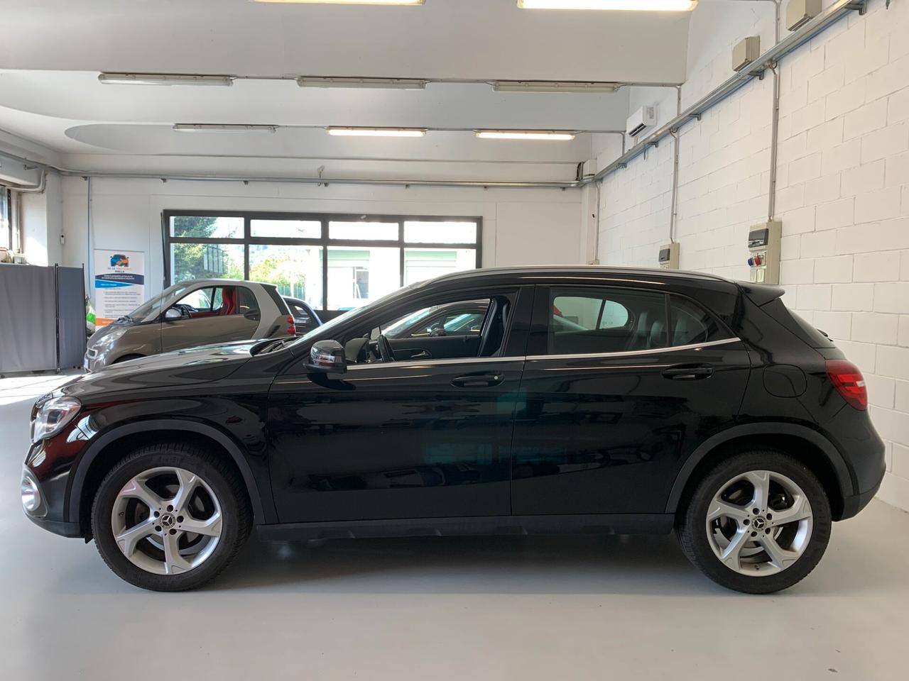Mercedes-benz GLA 200 220 d Automatic Sport