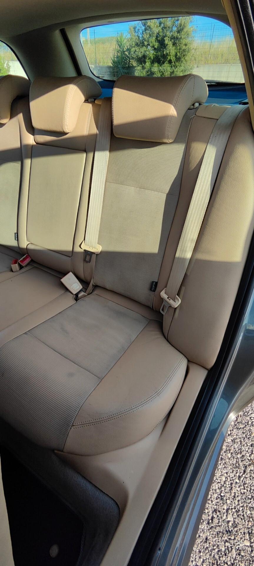 Alfa Romeo 159 2.0 JTDm Sportwagon Super