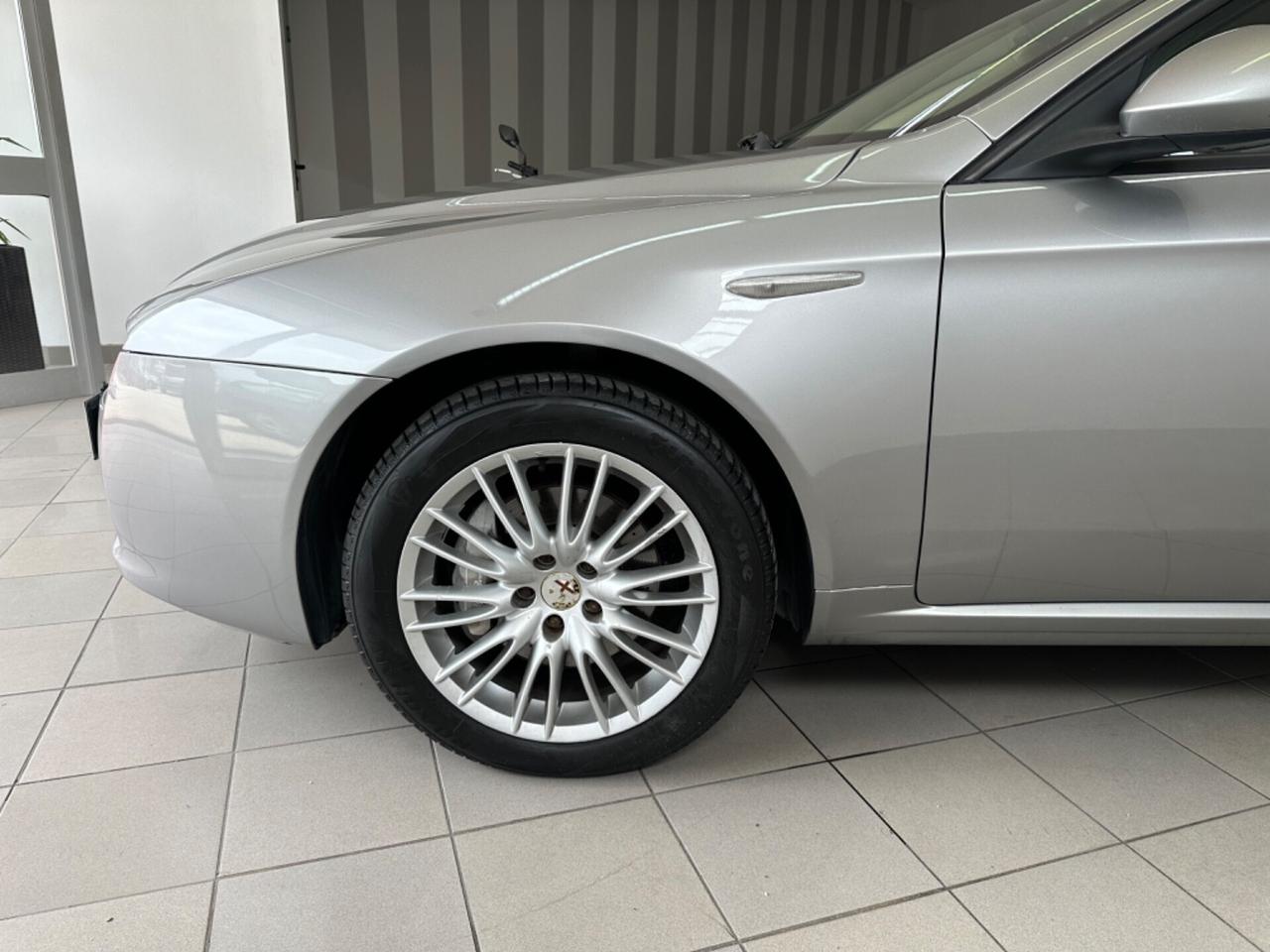 Alfa Romeo 159 2.0 JTDm Sportwagon Distinctive