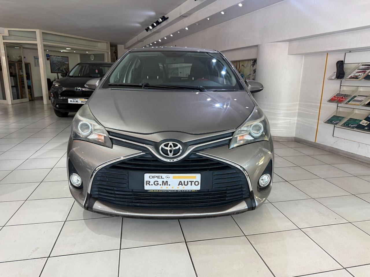 Toyota Yaris 1.0 5 porte Lounge