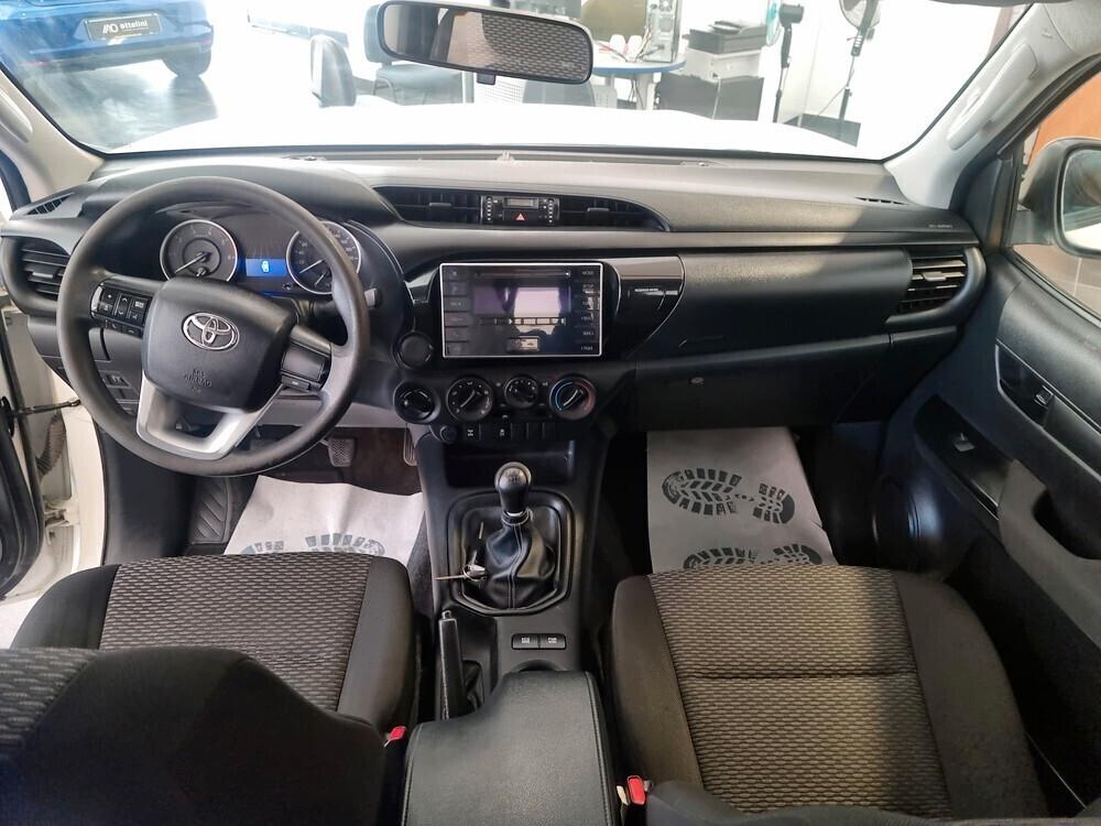 Toyota Hilux 2.4 D-4D 4WD AZIENDALE GARANZIA 5 ANNI