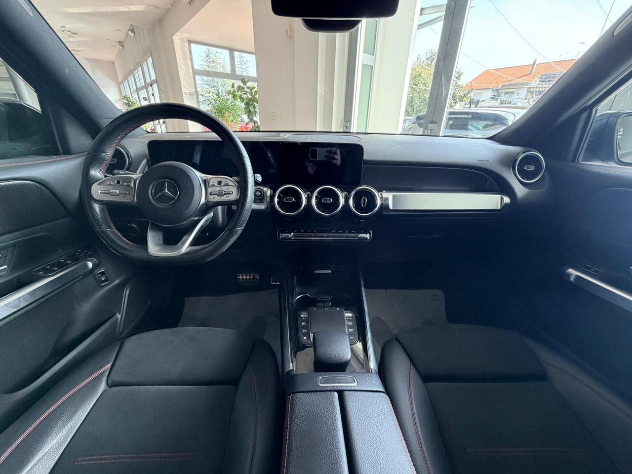 MERCEDES-BENZ GLB 200 D PREMIUM AMG