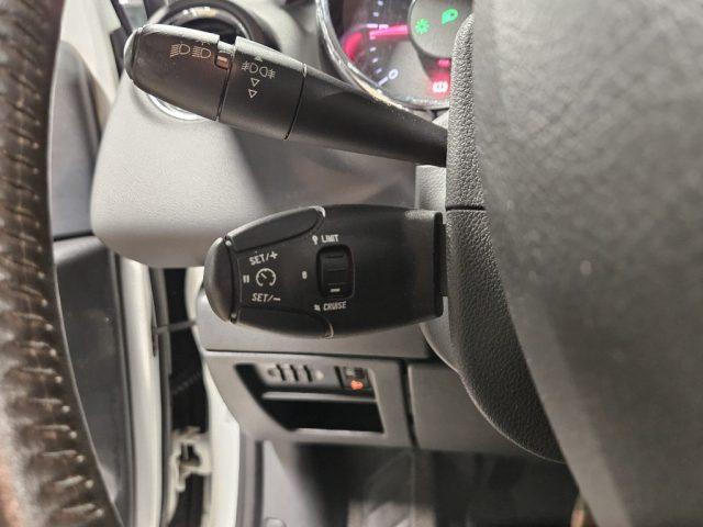 PEUGEOT 3008 1.6 HDi 112CV