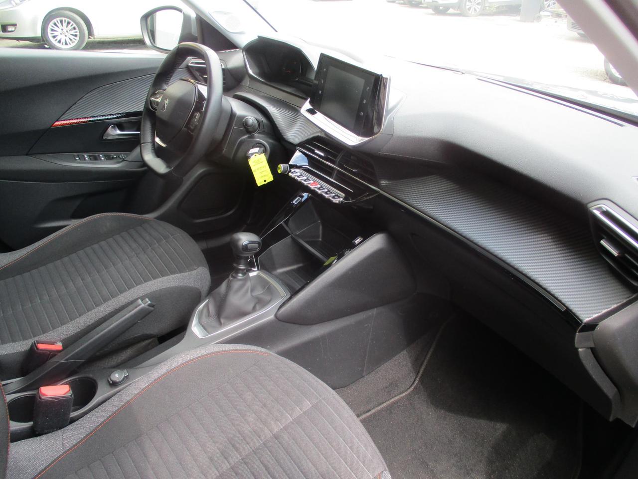 Peugeot 2008 1.5 bluehdi Active 100cv