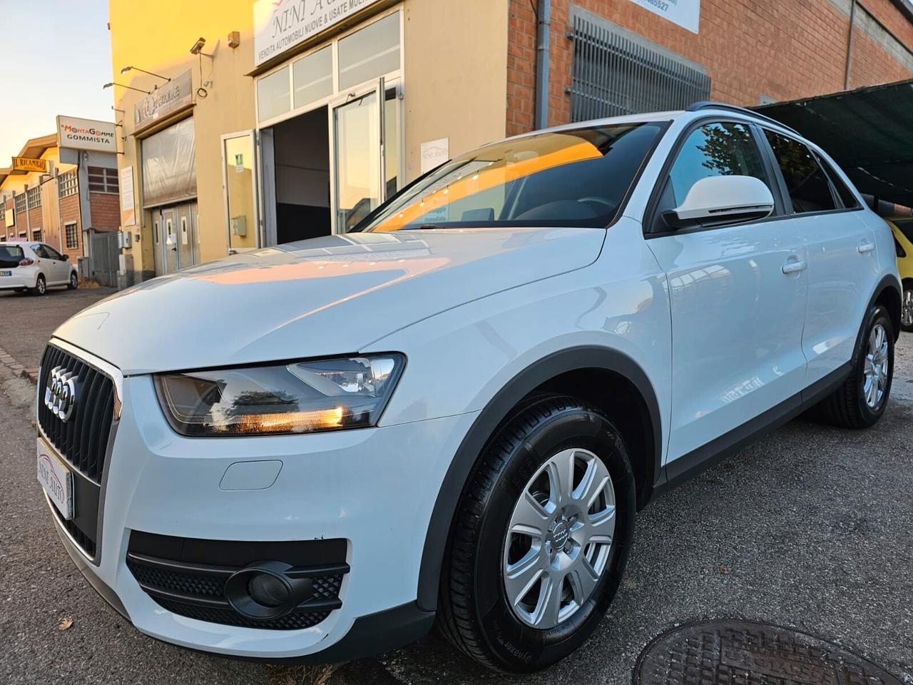 Audi Q3 2.0 TDI 140cv Business*Navi*Pdc*Unipro*Euro5