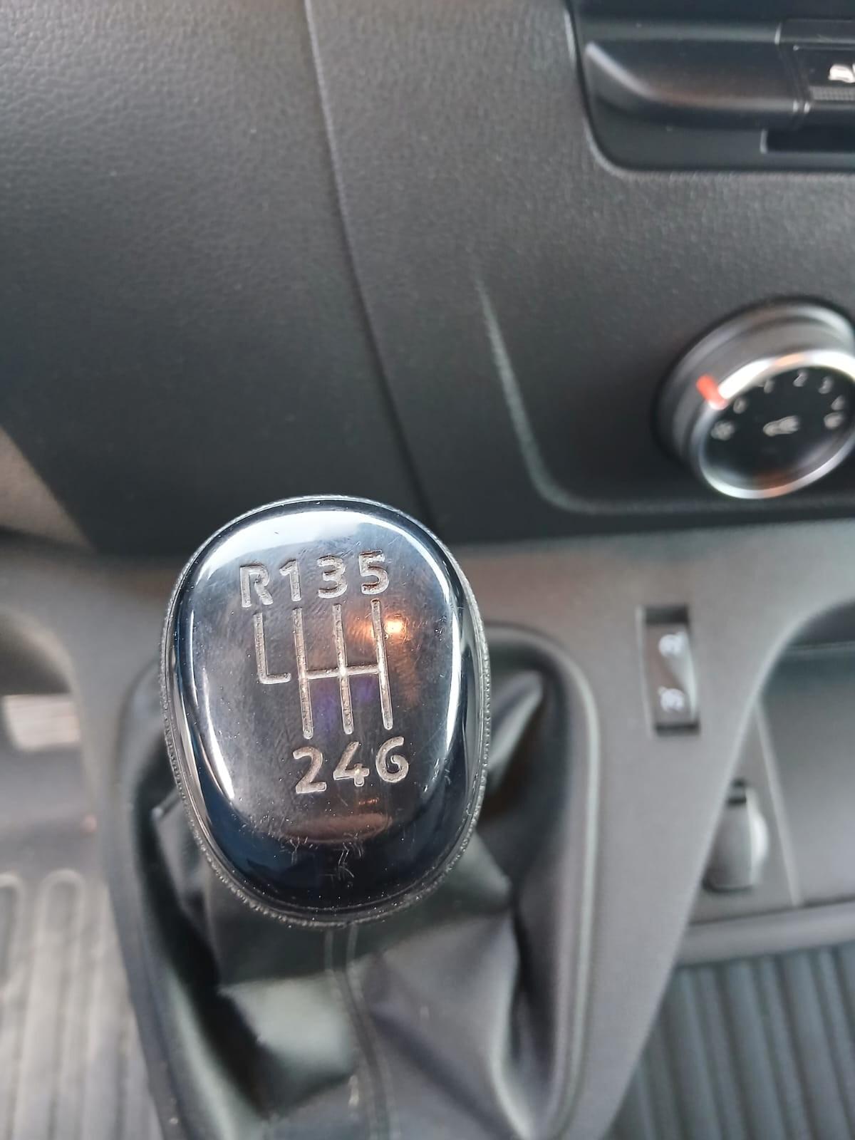 RENAULT MASTER IV 35 RWD - DOPPIA CABINA (C38)