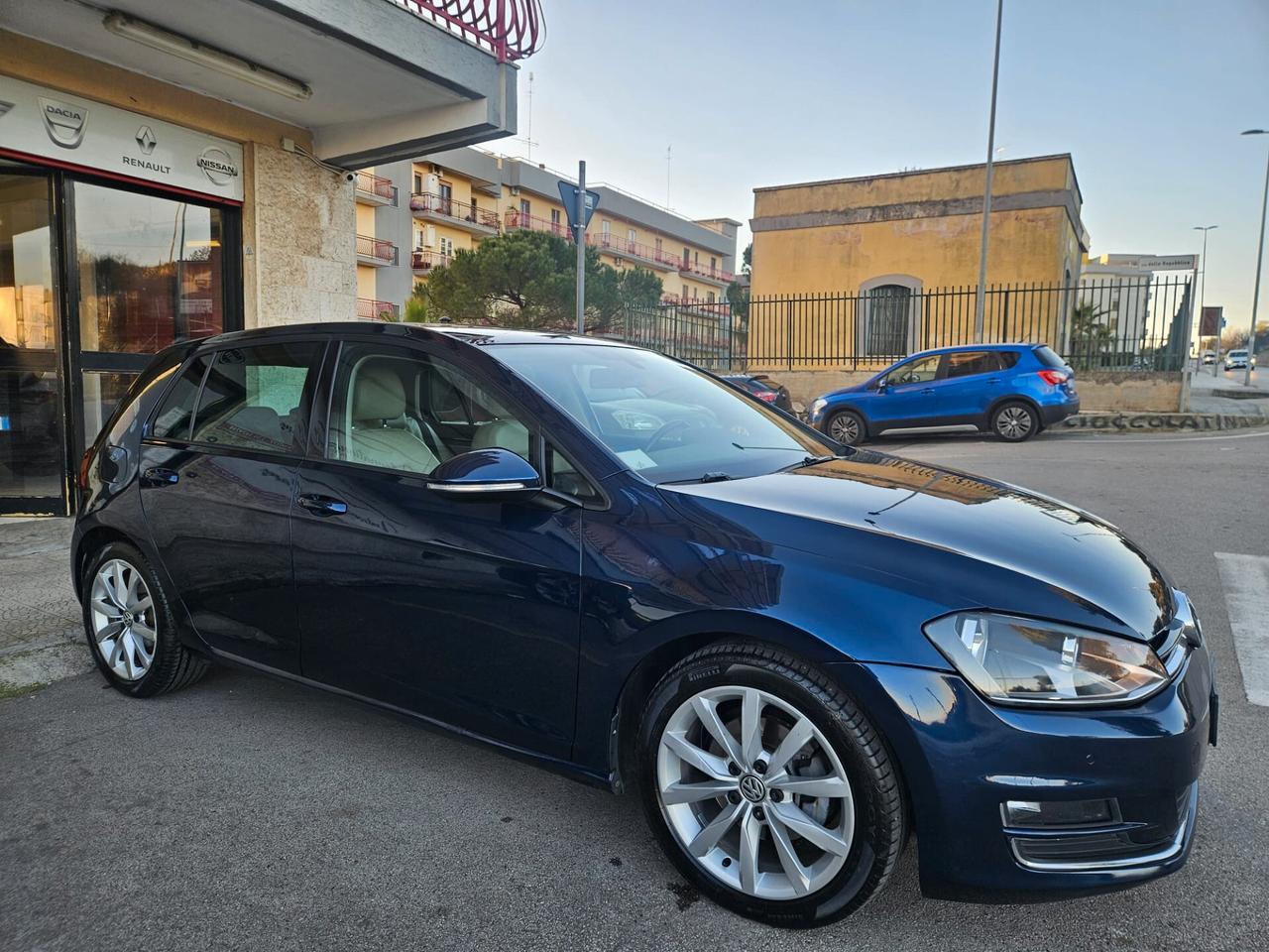 Volkswagen Golf 2.0Tdi 150cv autom. Highline pelle tot