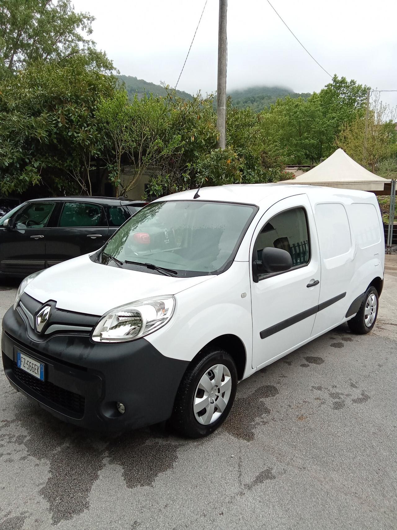 Renault Kangoo Blue dCi 95CV Maxi 020