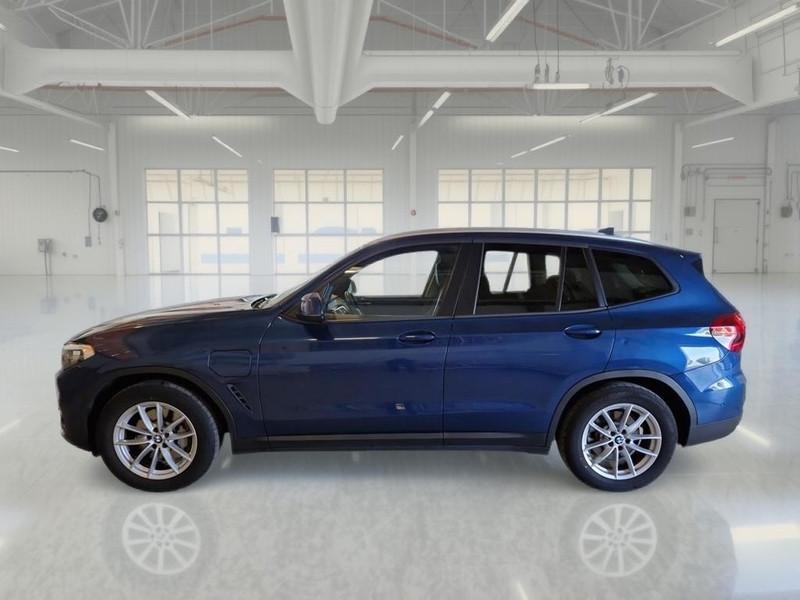 BMW X3 xDrive 30e Business Advantage Autom.