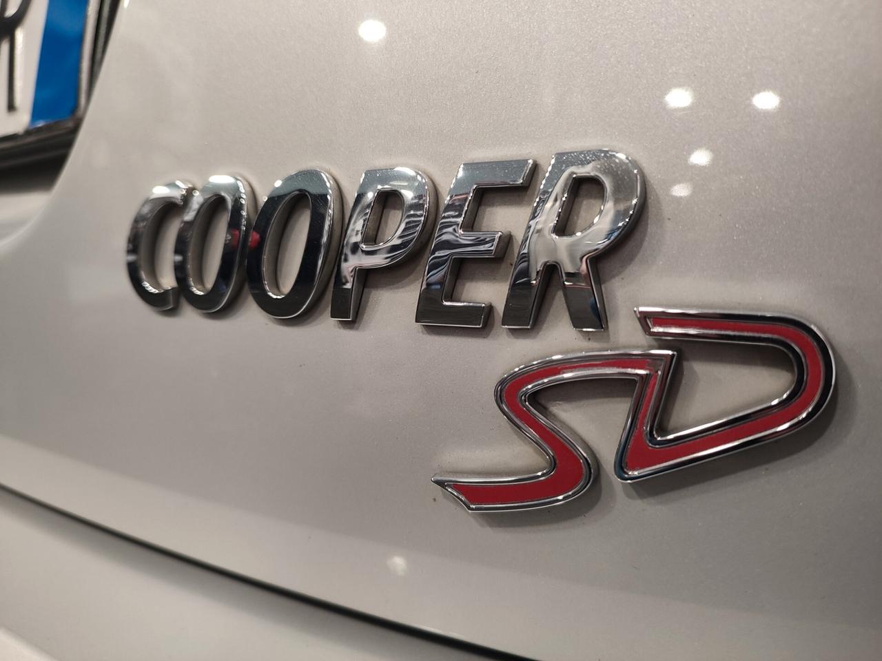 Mini 2.0 Cooper SD aut. Hype 5 porte Pack Works