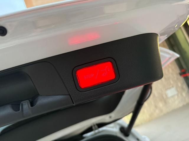 MERCEDES-BENZ GLB 200 d Automatic 4Matic Sport Plus TETTO APR/PAN