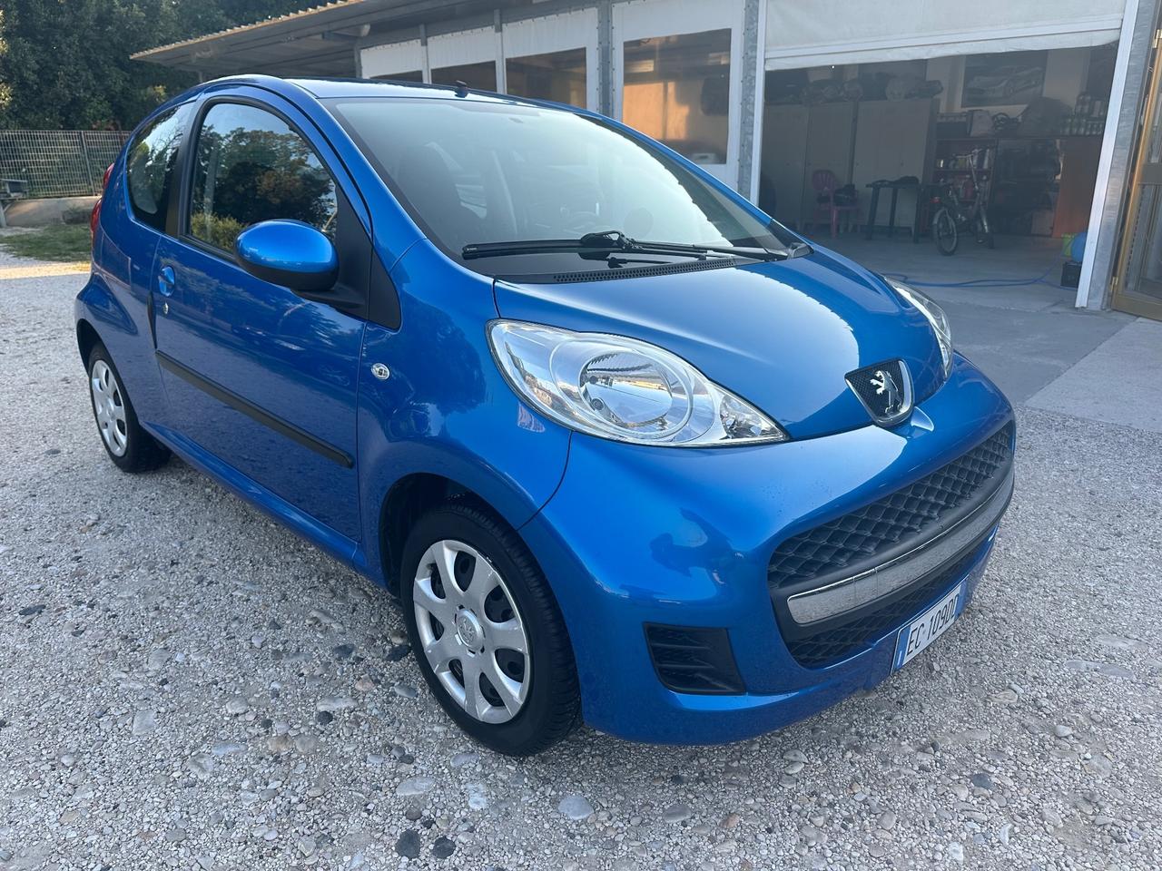 PEUGEOT 107 - 1000 CC BENZINA - KM 40000