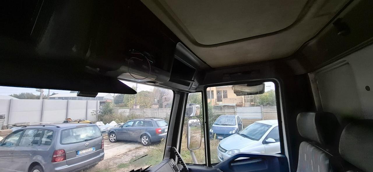 Iveco 100e18n
