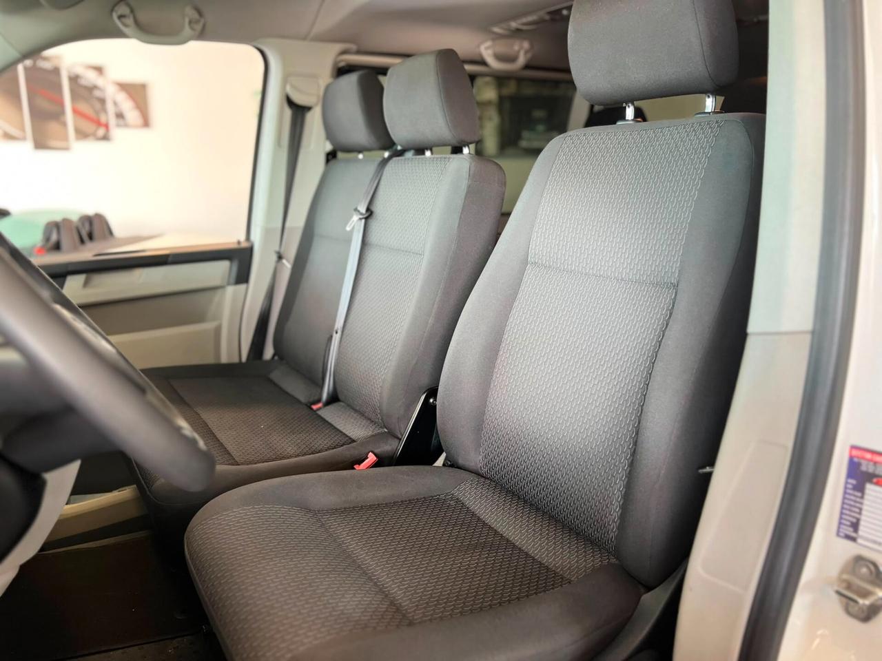 Volkswagen Caravelle 2.0 TDI 150CV DSG PC Comfortline